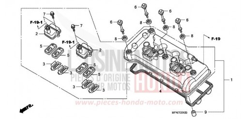 COUVERCLE DE CULASSE CB1000RAA de 2010